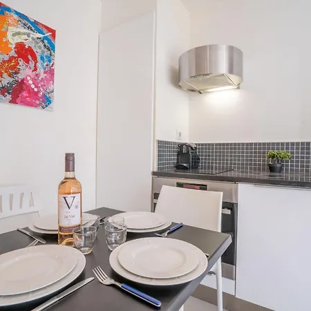 Les Pieds Dans L'eau By Interhome Appartement Arcachon