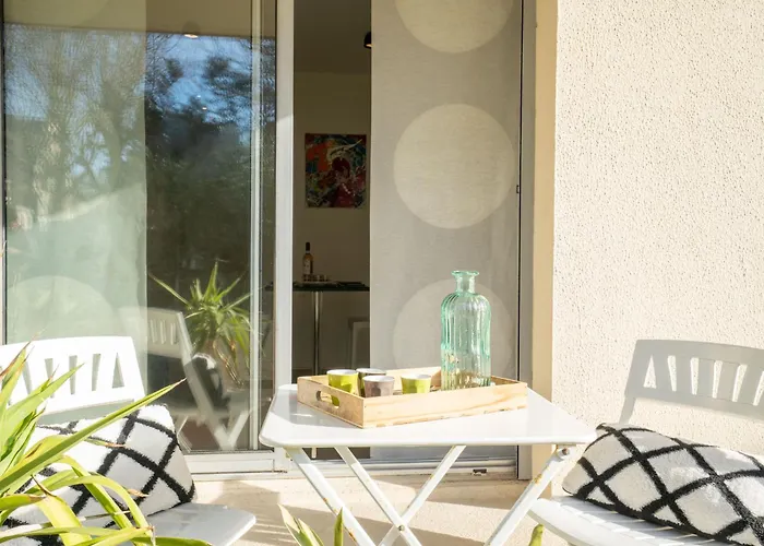 Les Pieds Dans L'eau By Interhome * Arcachon