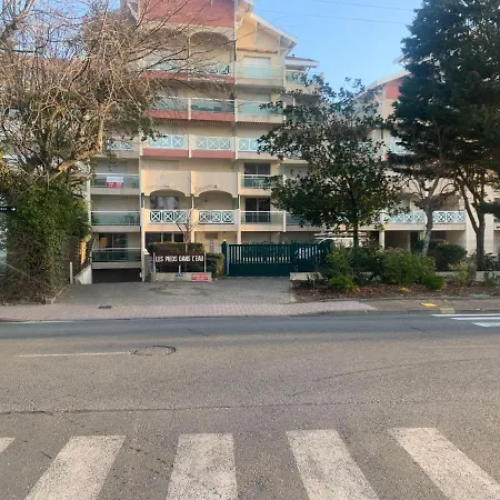 Appartement Les Pieds Dans L'eau By Interhome Arcachon