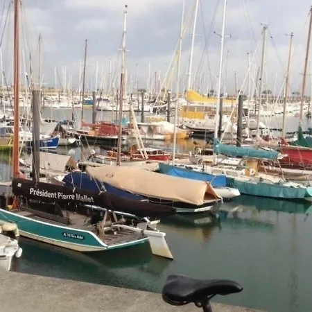 Les Pieds Dans L'eau By Interhome 公寓