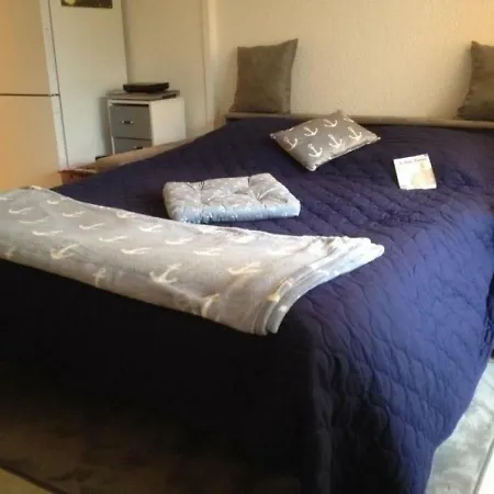 Les Pieds Dans L'eau By Interhome 公寓